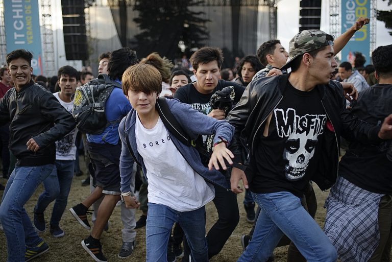 No dialogan las culturas, dialogan las personas