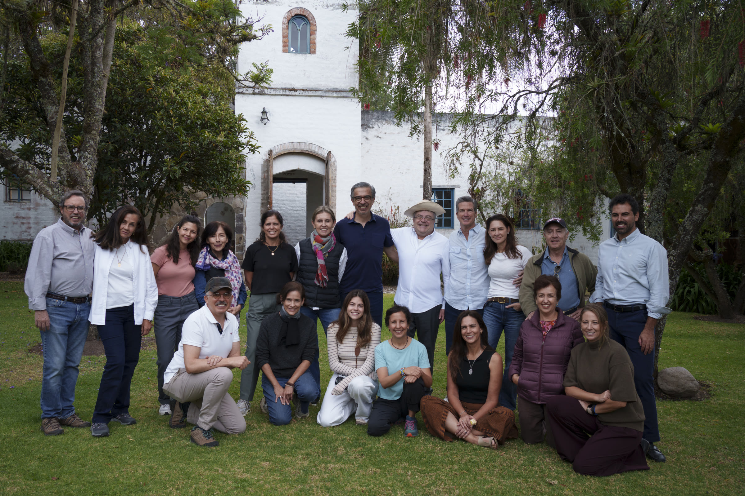El grupo de los ejercicios filosóficos en la Hacienda Cusín, septiembre de 2026